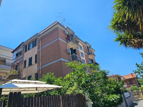 appartamento in vendita a Roma in zona Torrevecchia