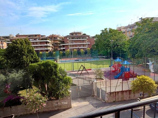 appartamento in vendita a Roma in zona Salario