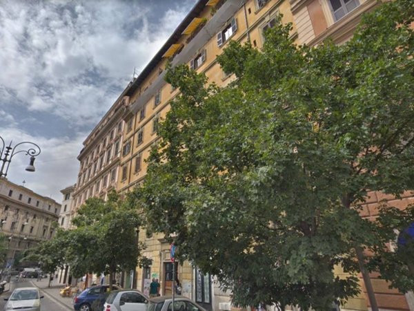 appartamento in vendita a Roma in zona Trastevere
