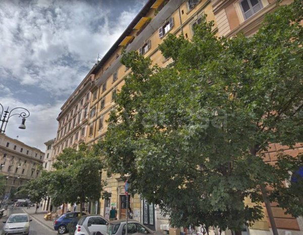 appartamento in vendita a Roma in zona Trastevere