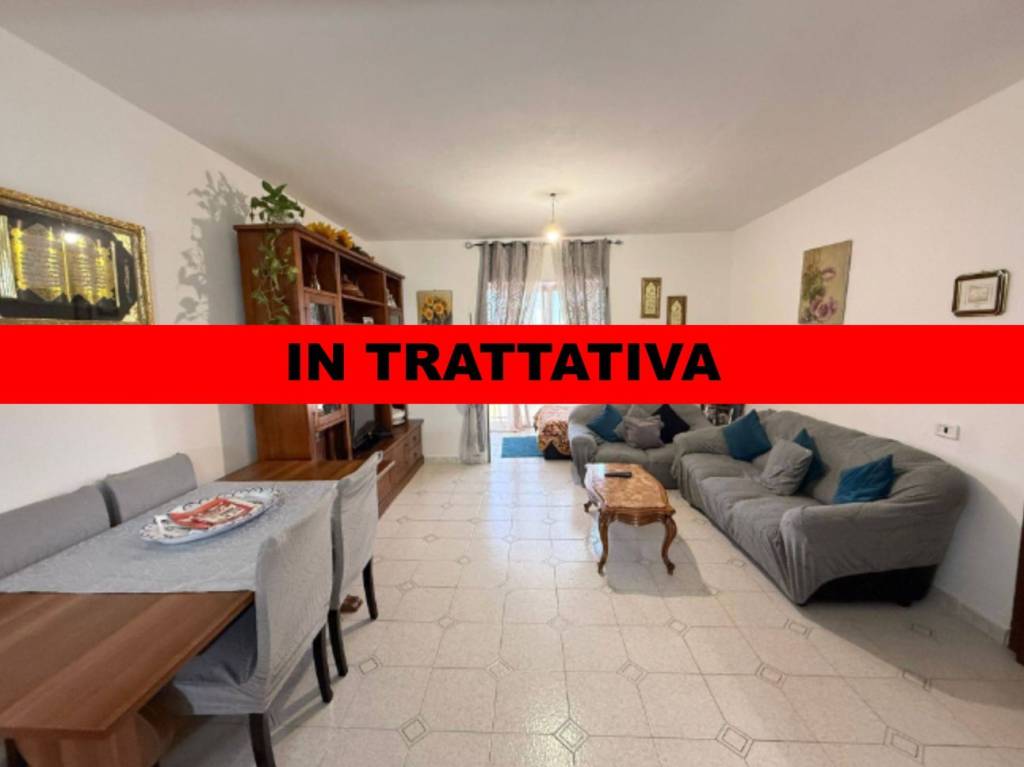 appartamento in vendita a Roma in zona Torre Angela