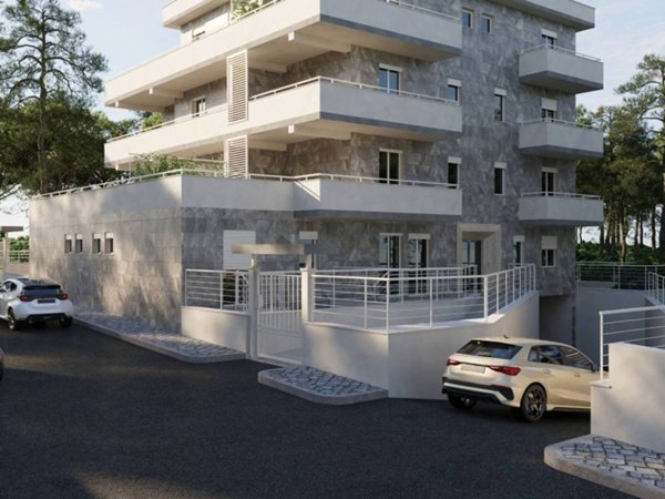 appartamento in vendita a Roma in zona Corviale