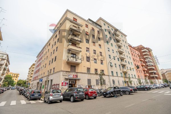 casa indipendente in vendita a Roma