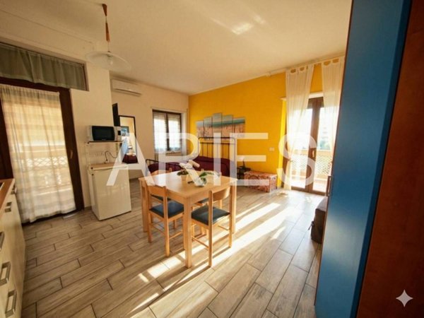 appartamento in vendita a Roma in zona Ostia