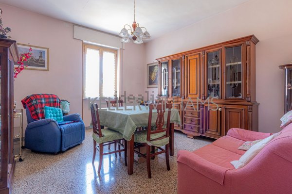 appartamento in vendita a Roma in zona Torre Maura