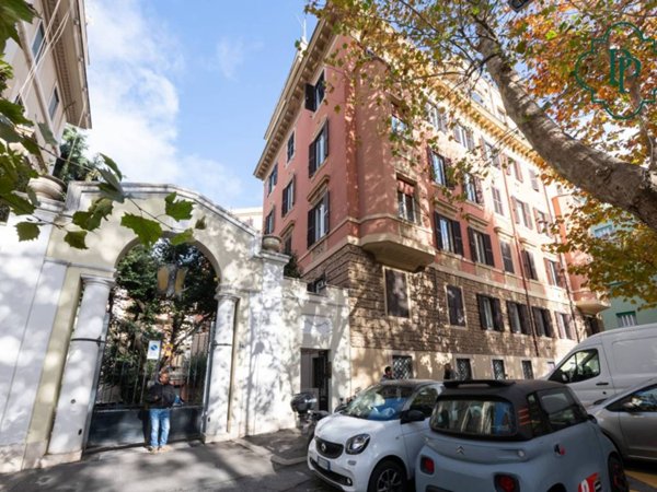appartamento in vendita a Roma in zona Parioli