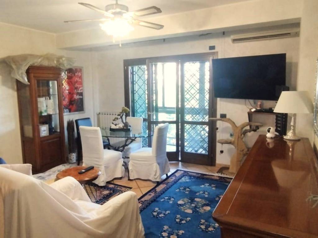 casa indipendente in vendita a Roma in zona Acilia