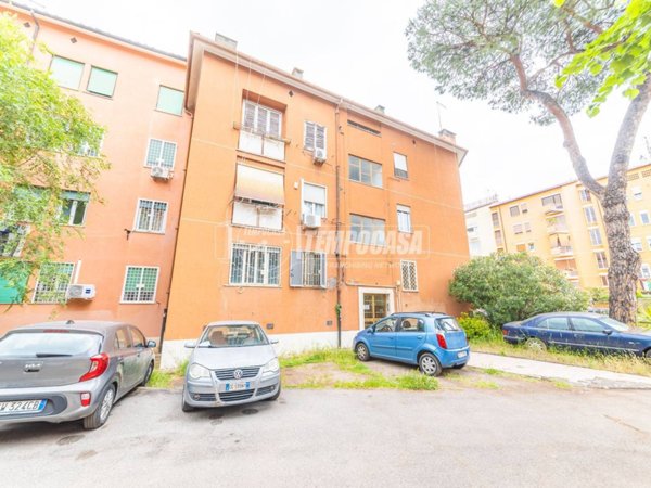 appartamento in vendita a Roma in zona Appio Claudio