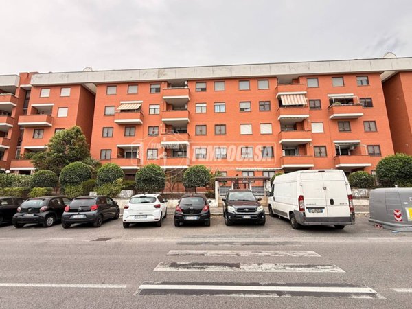 appartamento in vendita a Roma in zona Torrevecchia