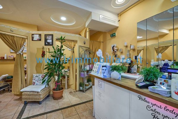 negozio in vendita a Roma in zona Gianicolense