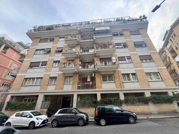 appartamento in vendita a Roma in zona Gianicolense