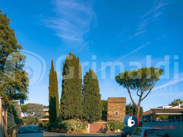 appartamento in vendita a Roma in zona Aurelio