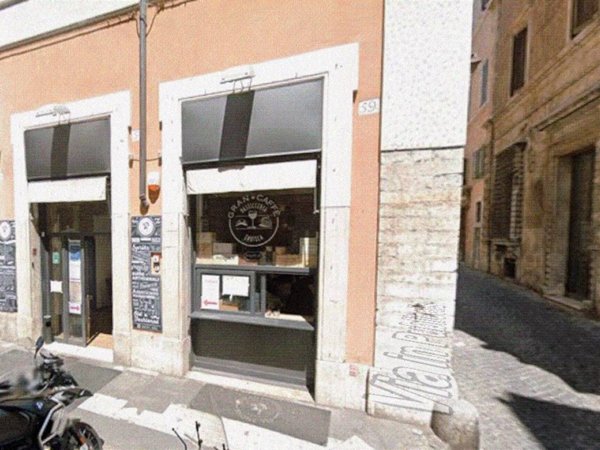 negozio in vendita a Roma in zona Centro Storico