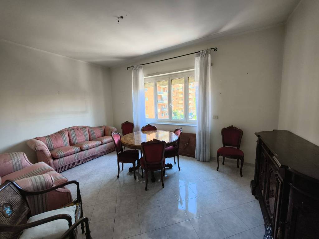 appartamento in vendita a Roma in zona Monte Sacro/Talenti