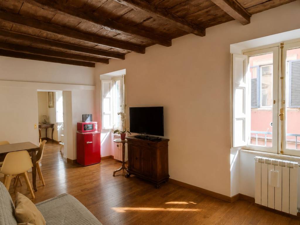 appartamento in vendita a Roma in zona Rione Borgo