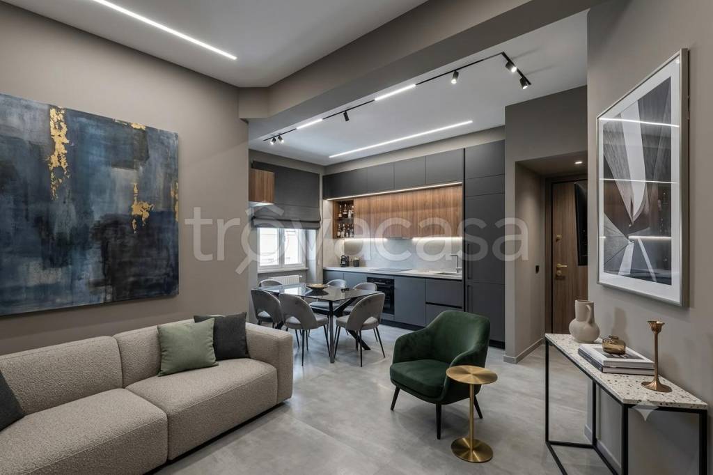 appartamento in vendita a Roma in zona Ostiense