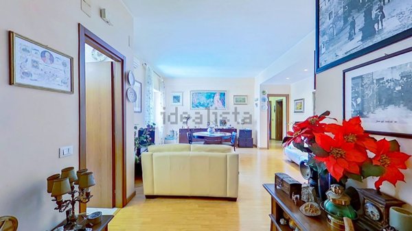 appartamento in vendita a Roma in zona Ostiense