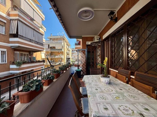 appartamento in vendita a Roma in zona Portuense