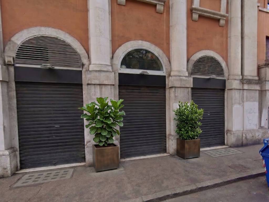 negozio in vendita a Roma in zona Testaccio