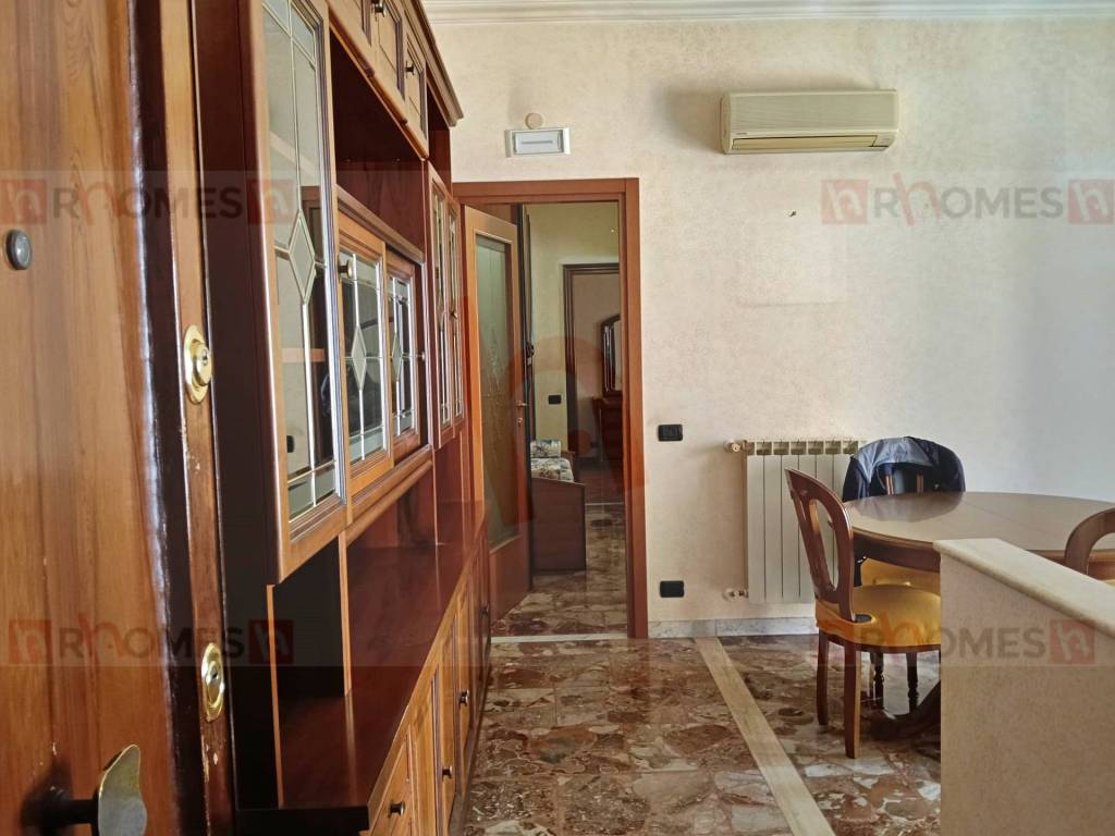 appartamento in vendita a Roma in zona Appio Claudio