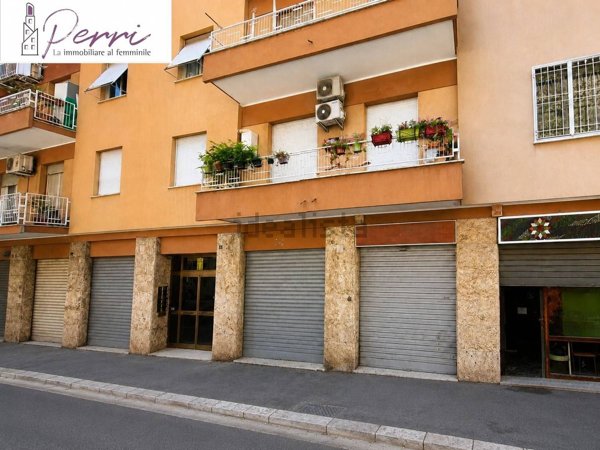 negozio in vendita a Roma in zona Gianicolense