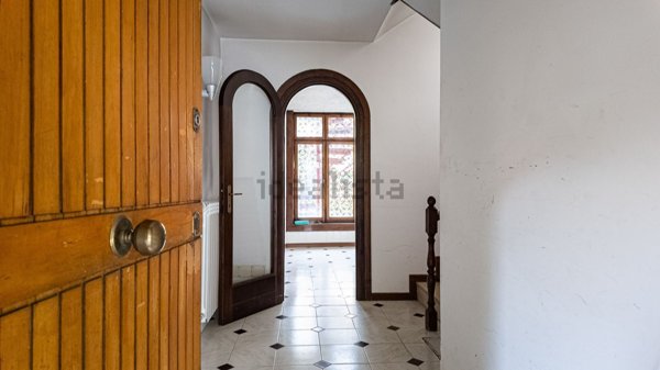 casa indipendente in vendita a Roma in zona Collatino