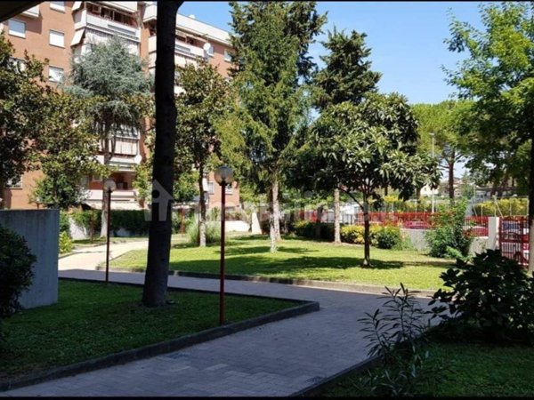 appartamento in vendita a Roma in zona Ponte Mammolo