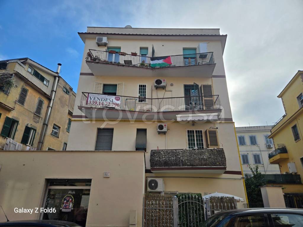 appartamento in vendita a Roma in zona Colle del Sole