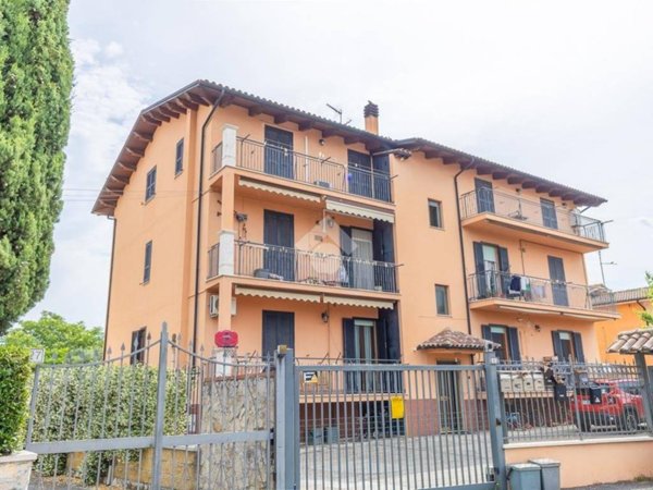 appartamento in vendita a Roma in zona Castelverde