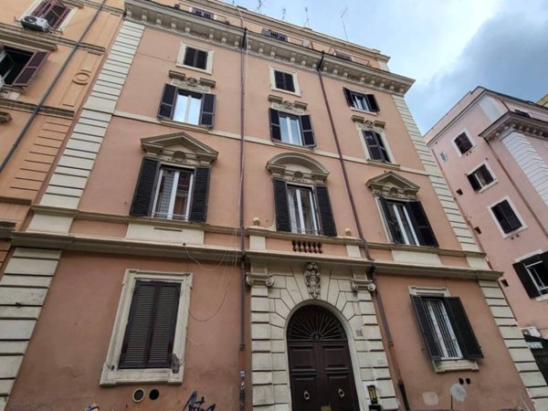 appartamento in vendita a Roma in zona Castro Pretorio