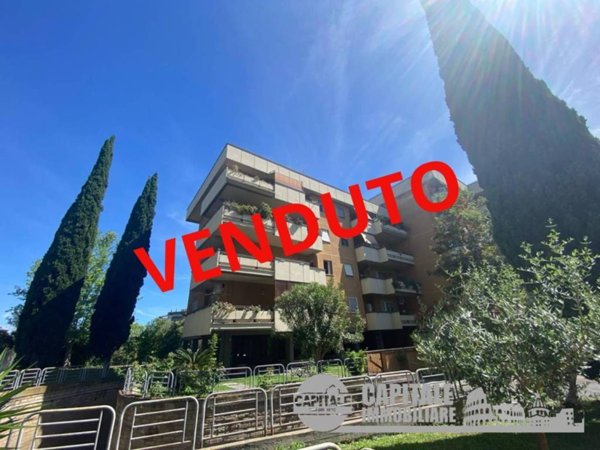appartamento in vendita a Roma in zona Torrino