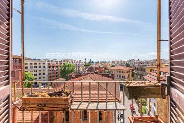 appartamento in vendita a Roma in zona Ludovisi/Sallustiano