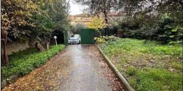 casa indipendente in vendita a Roma in zona Massimina/Casal Lumbroso