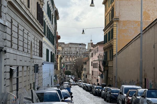 appartamento in vendita a Roma in zona Celio