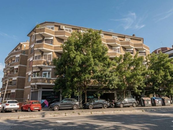 appartamento in vendita a Roma in zona San Saba - Ripa