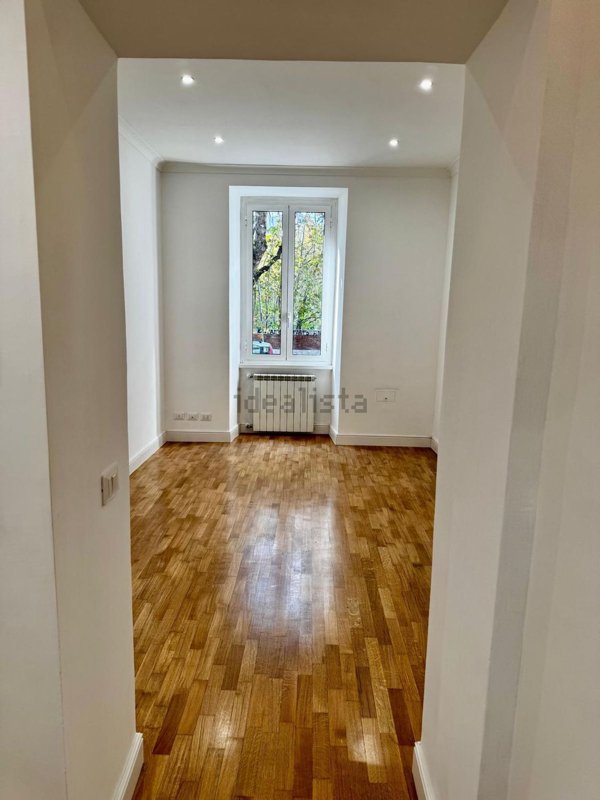 appartamento in vendita a Roma in zona Testaccio
