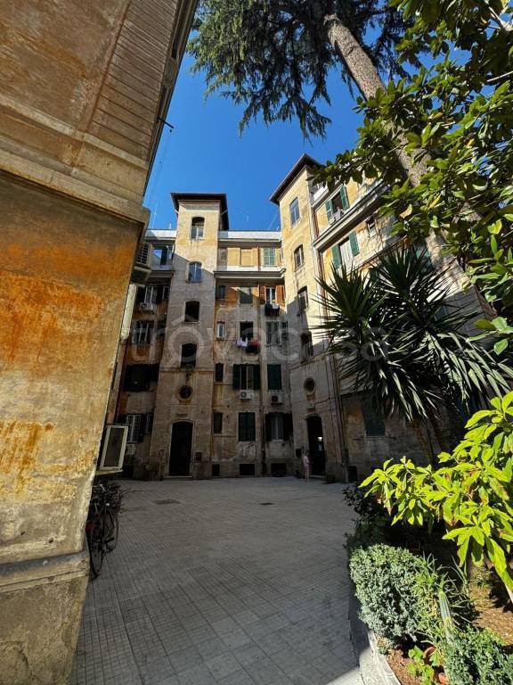 appartamento in vendita a Roma in zona Testaccio