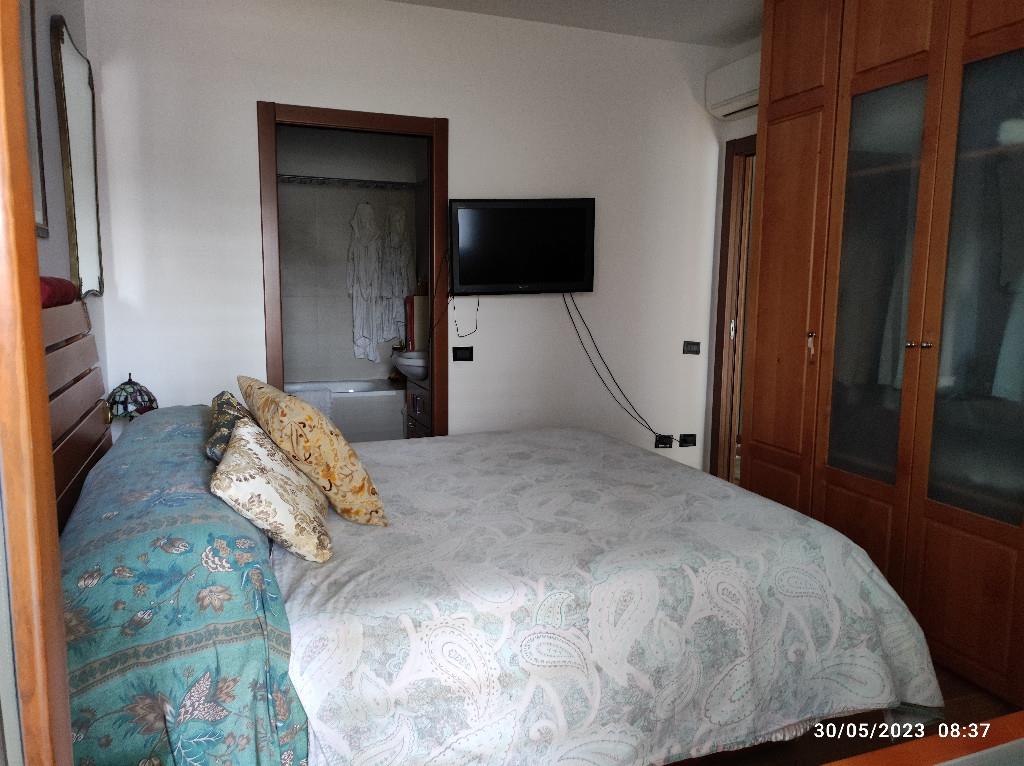 appartamento in vendita a Roma in zona Ostiense