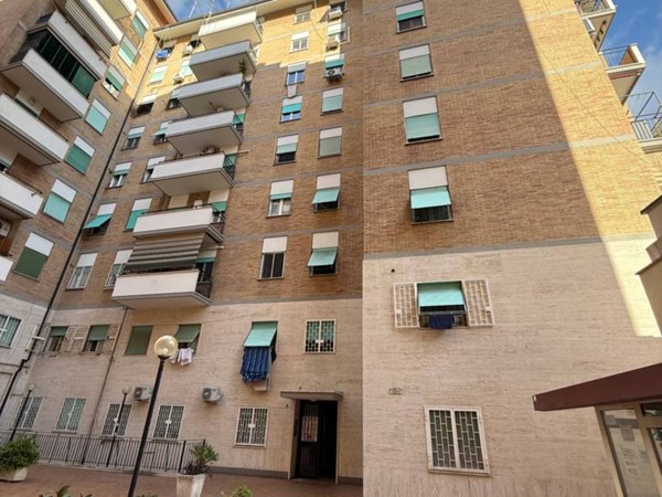 appartamento in vendita a Roma in zona Don Bosco