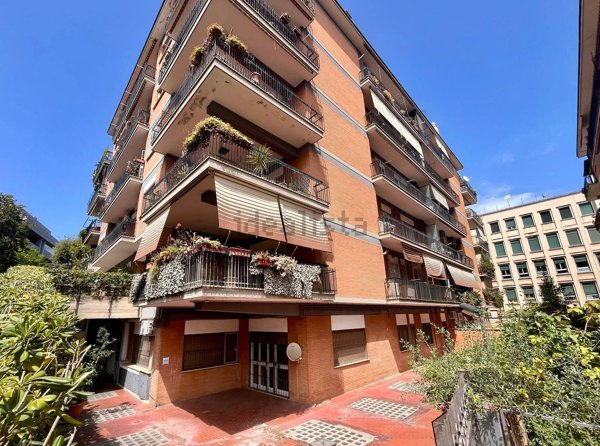 appartamento in vendita a Roma in zona Monte Sacro/Talenti