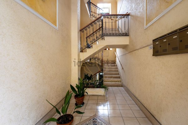 appartamento in vendita a Roma in zona Tuscolano