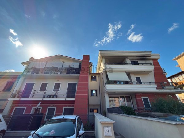 appartamento in vendita a Roma in zona Finocchio
