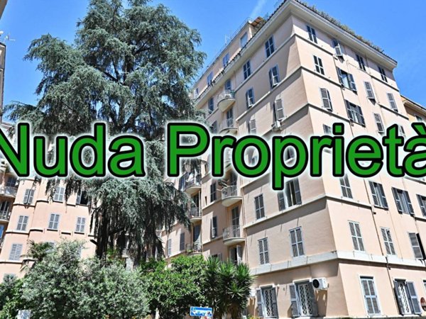 appartamento in vendita a Roma in zona Appio Latino