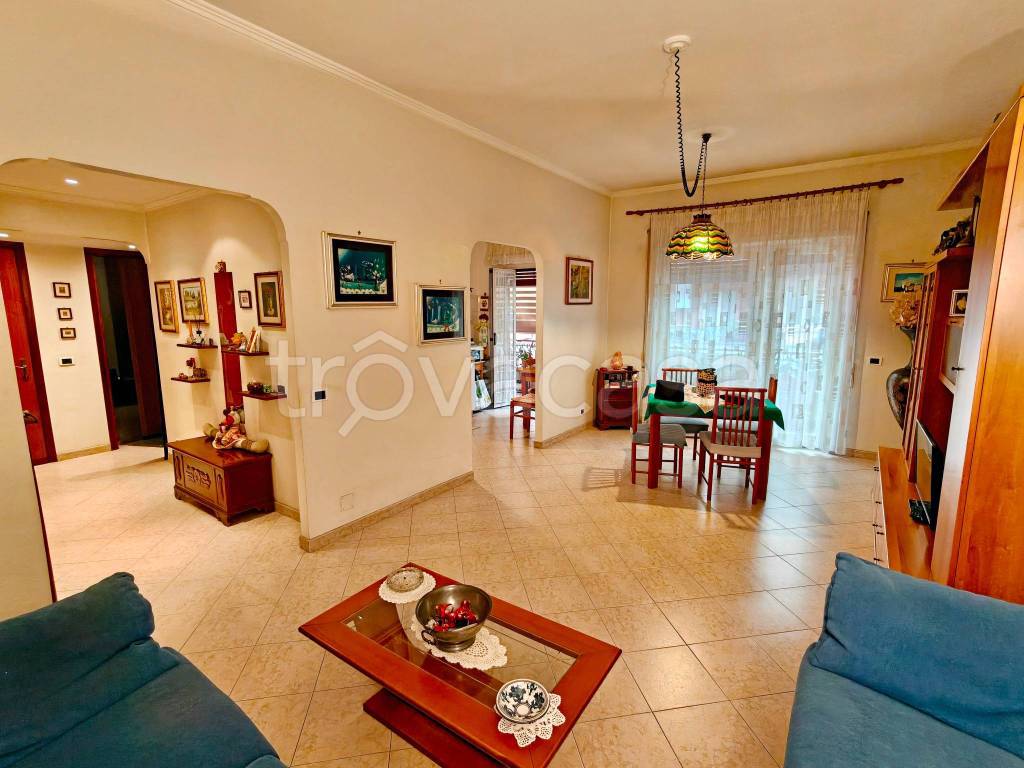 appartamento in vendita a Roma in zona Ostia