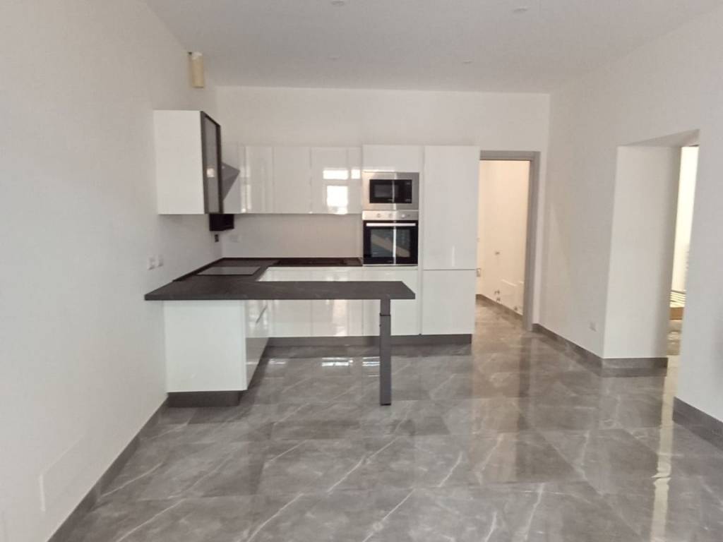 appartamento in vendita a Roma in zona Torre Maura