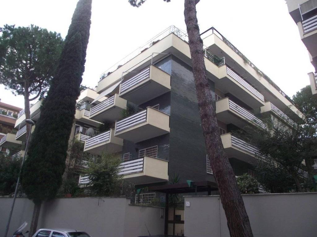 appartamento in vendita a Roma