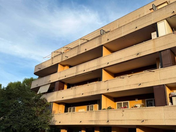 appartamento in vendita a Roma in zona Dragona/Bagnoletto
