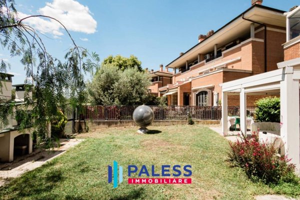 casa indipendente in vendita a Roma in zona Trigoria
