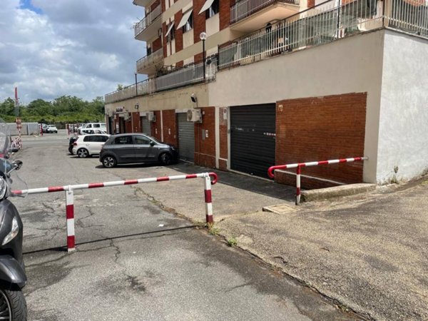 negozio in vendita a Roma in zona Pietralata
