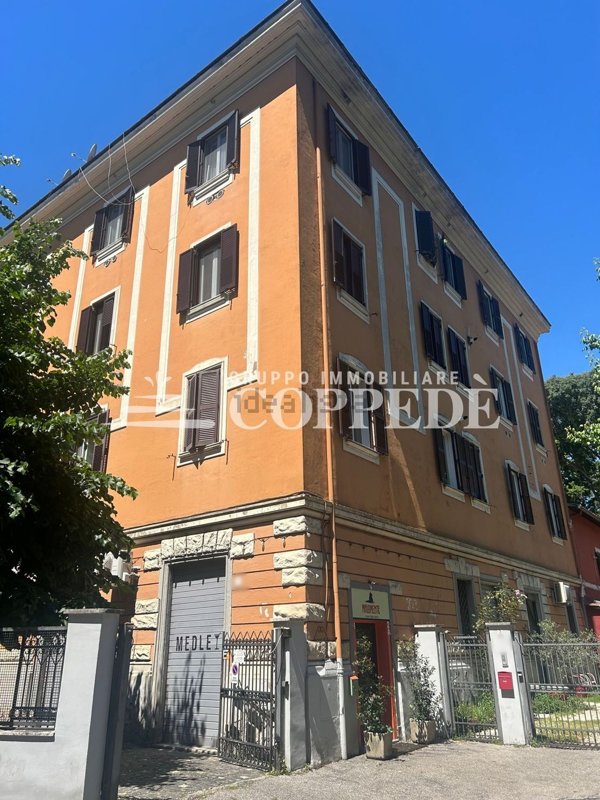 appartamento in vendita a Roma in zona Monte Sacro/Talenti
